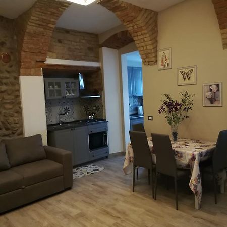 Montorfano Suite Rovato Exterior foto